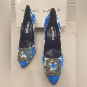 Manolo Blahniks BRAND NEW NEVER WORN - Blue Floral Satin